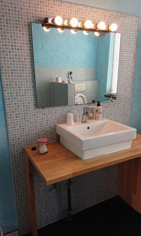 Logies Zen Aan Zee Bed & Breakfast Ostend Exterior photo